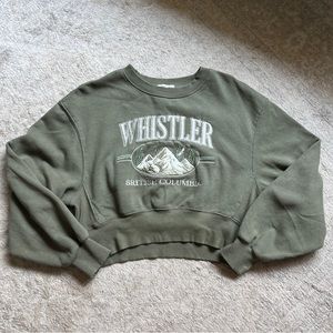 Adorable Garage crop olive green crewneck!
